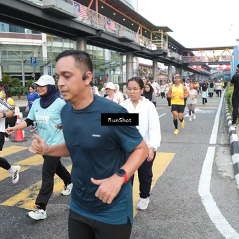 Runner Photo 4514724