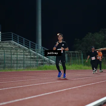 Runner Photo 4514738