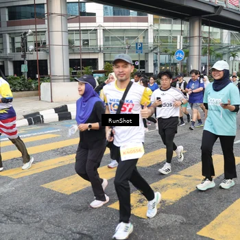 Runner Photo 4514754