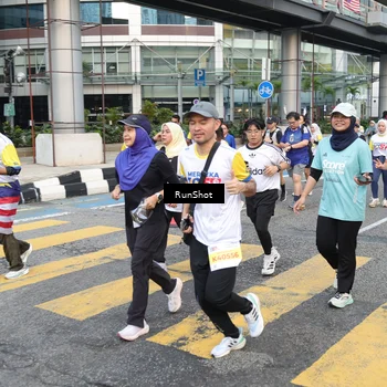 Runner Photo 4514759