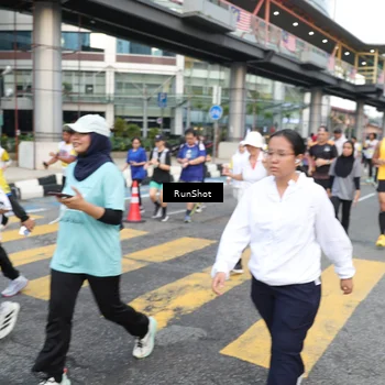 Runner Photo 4514818