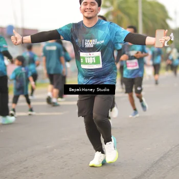 Runner Photo 4514843