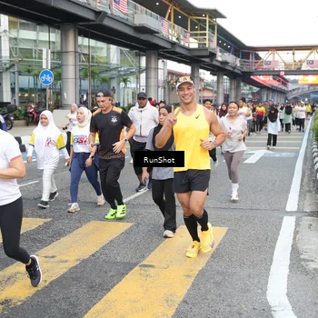 Runner Photo 4514853