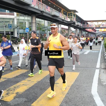 Runner Photo 4514877