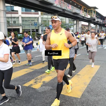 Runner Photo 4514923