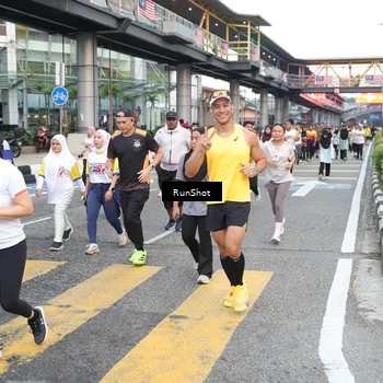 Runner Photo 4514934