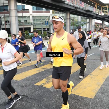 Runner Photo 4514961
