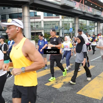 Runner Photo 4514981
