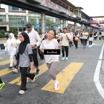 Runner Photo 4515039