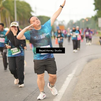 Runner Photo 4515076