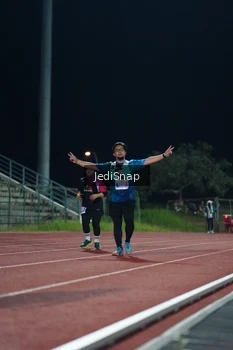 Runner Photo 4515115