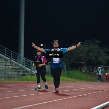 Runner Photo 4515137