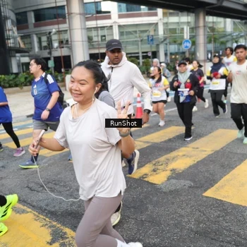 Runner Photo 4515138