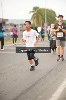 Runner Photo 4515139