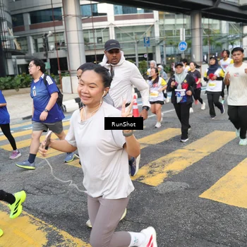 Runner Photo 4515144