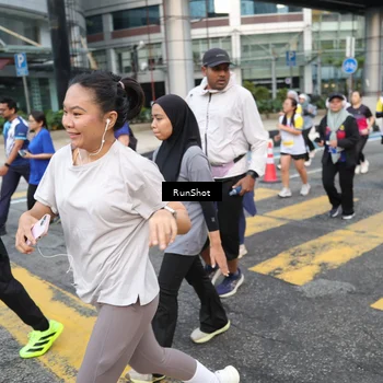 Runner Photo 4515153