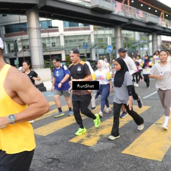 Runner Photo 4515177
