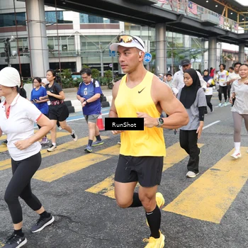 Runner Photo 4515187