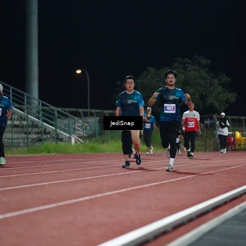 Runner Photo 4515291