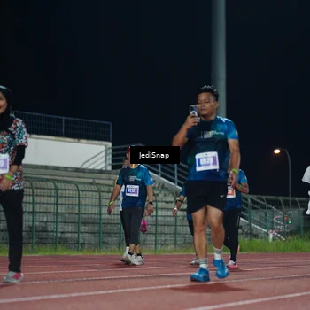 Runner Photo 4515363