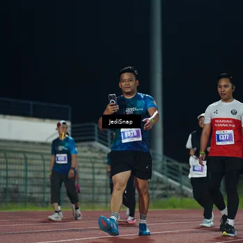 Runner Photo 4515389