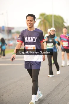Runner Photo 4515443