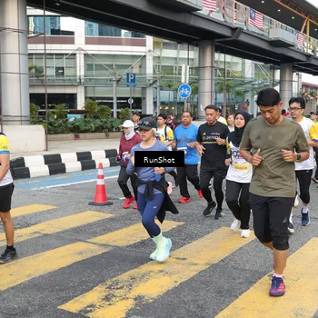 Runner Photo 4515498