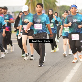 Runner Photo 4515591