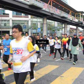 Runner Photo 4515596