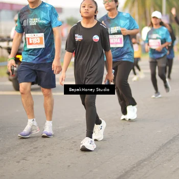 Runner Photo 4515621