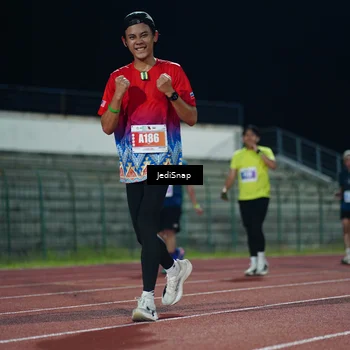 Runner Photo 4515623
