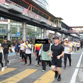 Runner Photo 4515630