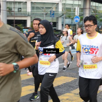 Runner Photo 4515642