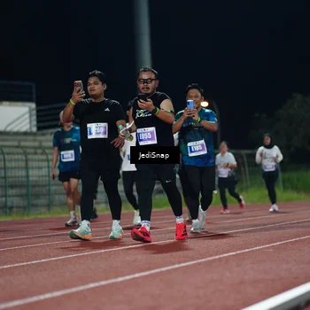 Runner Photo 4515655