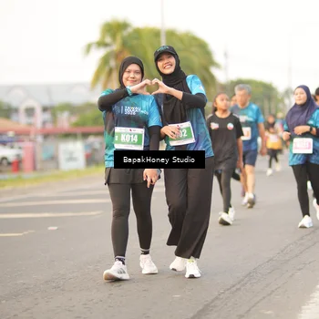 Runner Photo 4515663