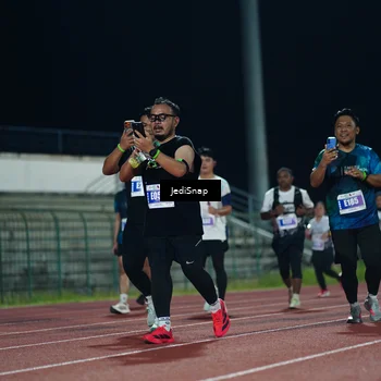 Runner Photo 4515691