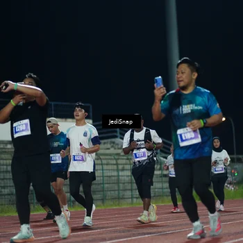 Runner Photo 4515695