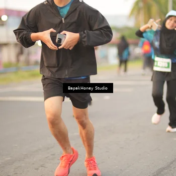 Runner Photo 4515700