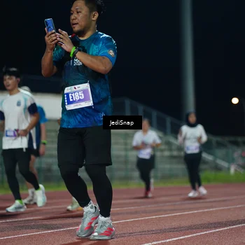Runner Photo 4515713