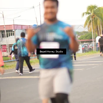 Runner Photo 4515759
