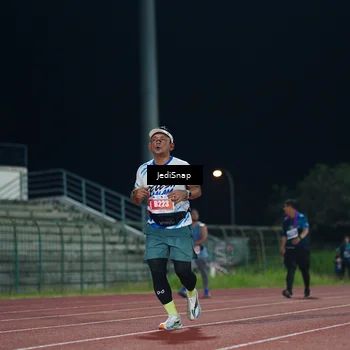 Runner Photo 4515817