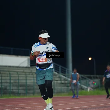 Runner Photo 4515848