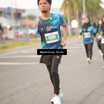 Runner Photo 4515850