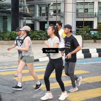 Runner Photo 4515883