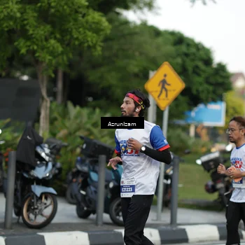 Runner Photo 4515898