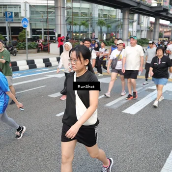 Runner Photo 4515915
