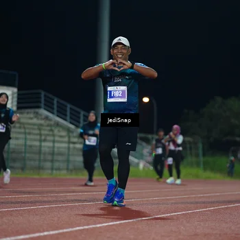 Runner Photo 4516009