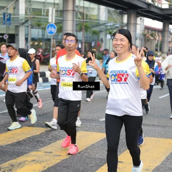 Runner Photo 4516013