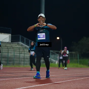 Runner Photo 4516017