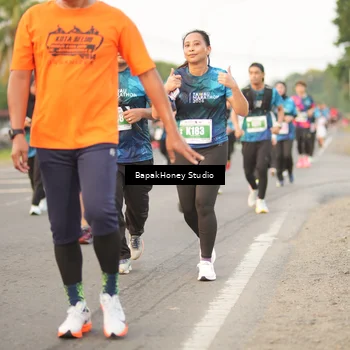 Runner Photo 4516033